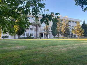 Kocaeli Sağlık ve Teknoloji Üniversitesi LMS’ye Nasıl Giriş Yapılır? Adım Adım Rehber - Kapak Görseli