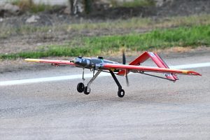 Savaşan İHA Operasyonlarında Kaç Kişi Görev Almalı? - Kapak Görseli