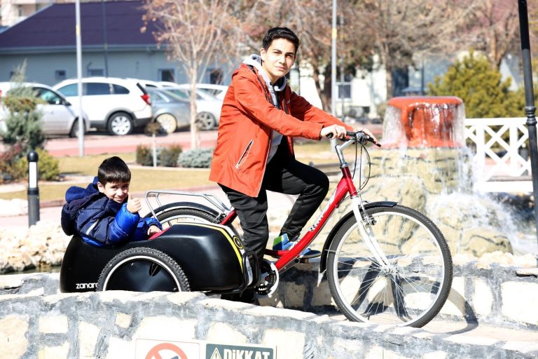 Sepetli Bisiklet Kullanımı İçin En Uygun Yaş Aralıkları [Uzman Tavsiyesi] - Kapak Görseli