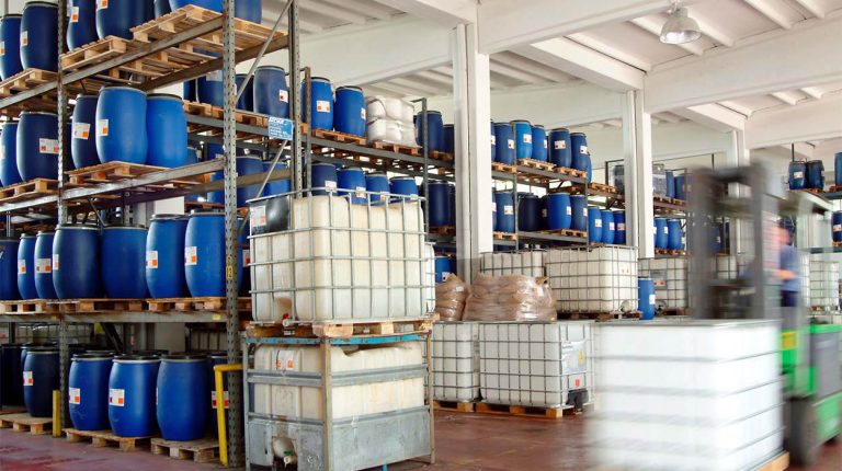 Kimyasalların Güvenli Saklanması İçin En Doğru Bidon Seçimi [2026] - Kapak Görseli