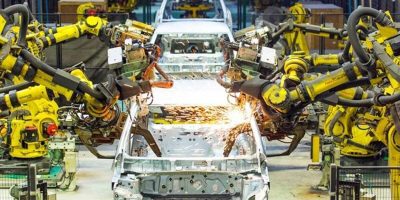 Otomotiv Sektöründe Akşam Çalışmalarının Kritik Rolü [2026] - Kapak Görseli
