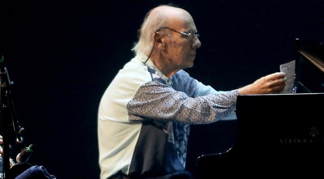 Şevket Uğurluer’in Güncel Yaşı ve Kariyerindeki Önemli Dönemler [2026] - Kapak Görseli