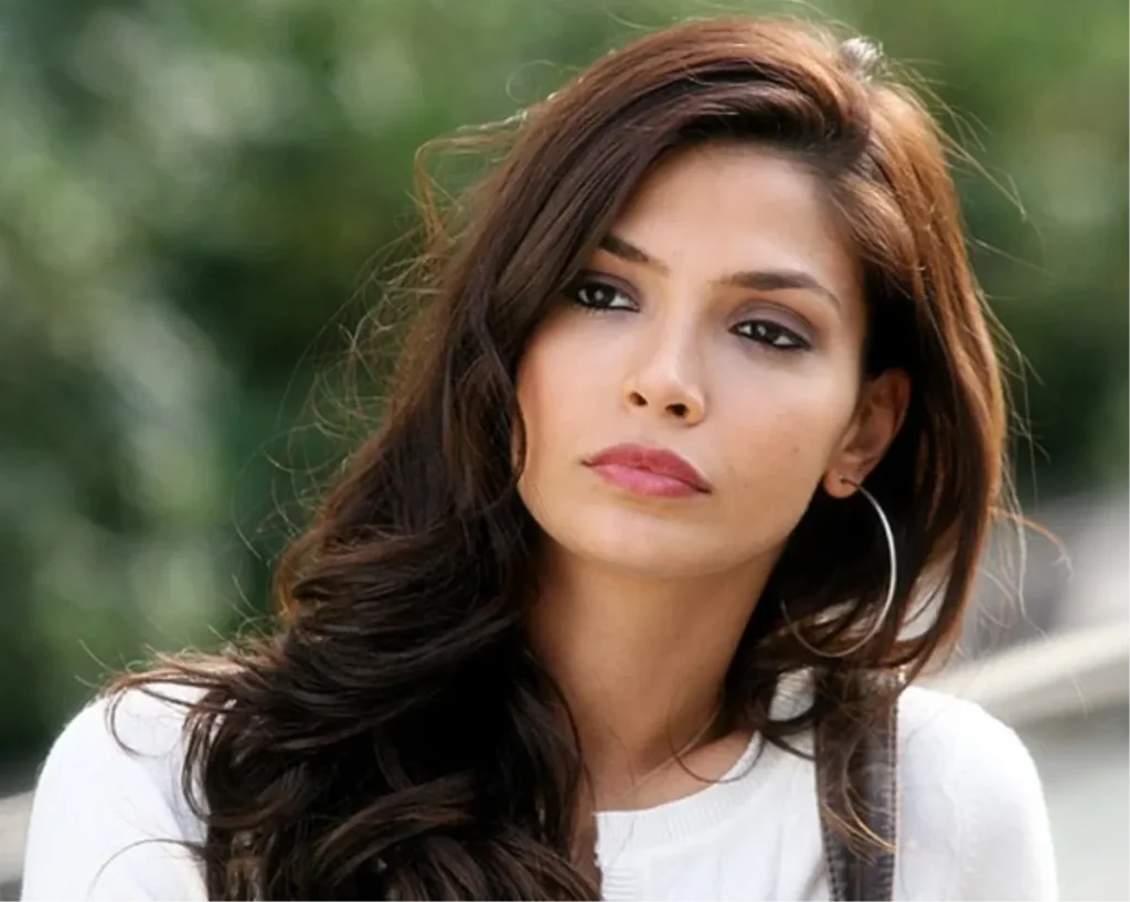 Eda Özerkan Filmleri ve Öne Çıkan Rolleri [2026 Güncel] - Kapak Görseli