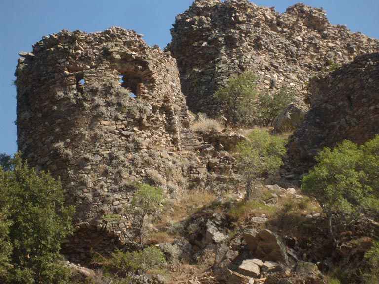 Ödemiş Kalesinin Orijinal İnşaatını Keşfedin [Uzman Rehber, 2026] - Kapak Görseli